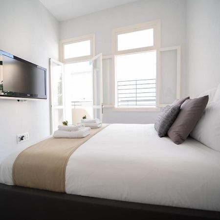 Yalarent Boutique Apartments In Jaffa'S Flea Market Tel Aviv Esterno foto