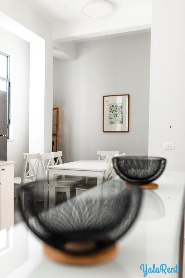 Yalarent Boutique Apartments In Jaffa'S Flea Market Tel Aviv Esterno foto